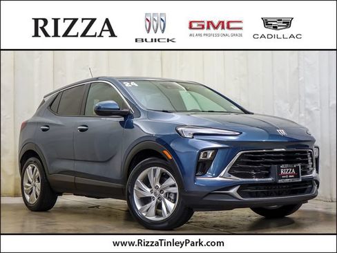 Certified 2024 Buick Encore GX Preferred w/ Comfort Package FWD image 1