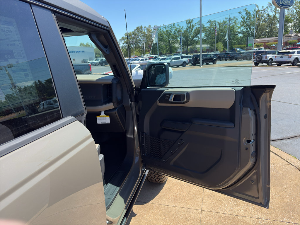 New 2026 Ford Bronco Big Bend w/ Black Diamond Package AWD/4WD image 19
