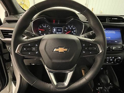 Used 2023 Chevrolet TrailBlazer ACTIV w/ Convenience Package image 32