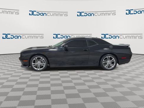 Used 2021 Dodge Challenger R/T RWD image 5