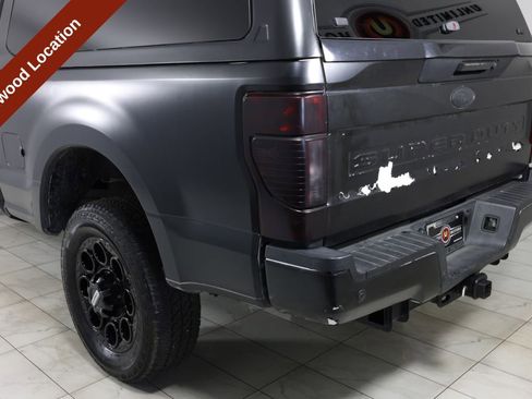 Used 2022 Ford F250 Lariat image 45