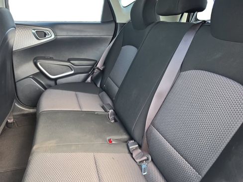 Used 2025 Kia Soul LX FWD image 15