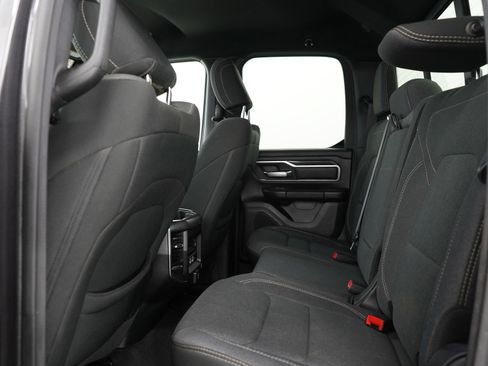 Used 2021 RAM 1500 Big Horn AWD/4WD image 19