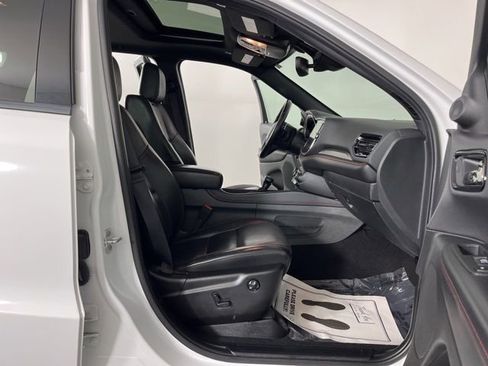 Used 2023 Dodge Durango GT AWD/4WD image 41