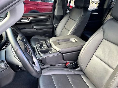 Used 2025 GMC Sierra 1500 SLT image 22