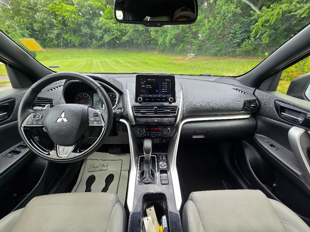 Used 2024 Mitsubishi Eclipse Cross SEL AWD/4WD image 18