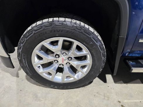 Used 2018 GMC Sierra 1500 SLT w/ SLT Premium Package AWD/4WD image 25