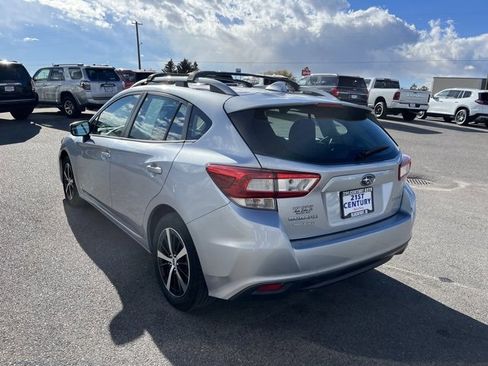 Used 2019 Subaru Impreza 2.0i Premium image 12