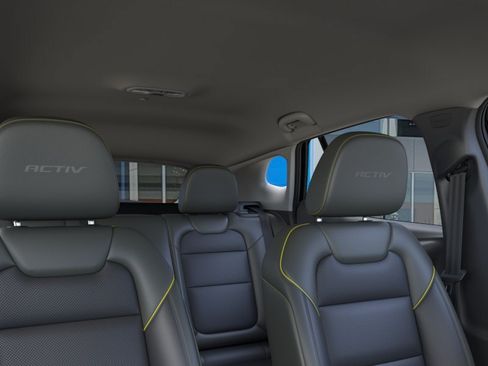 New 2026 Chevrolet Trax ACTIV w/ Driver Confidence Package FWD image 24