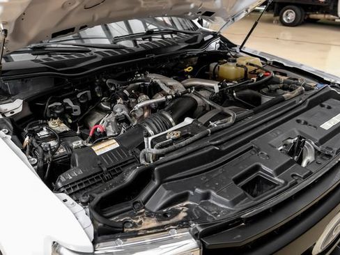 Used 2022 Ford F250 XL w/ Power Equipment Group AWD/4WD image 58