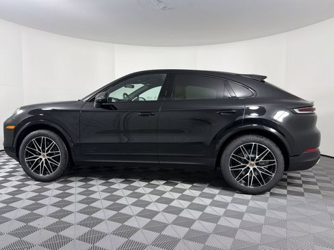 New 2026 Porsche Cayenne Coupe AWD/4WD image 2