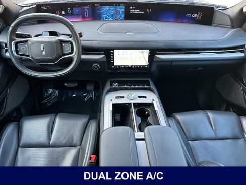 Used 2025 Lincoln Navigator Reserve w/ Jet Appearance Package AWD/4WD image 16