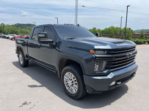 Used 2020 Chevrolet Silverado 2500 High Country w/ Z71 Off-Road Package AWD/4WD image 2