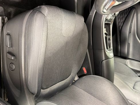 Used 2021 Hyundai Santa Fe SEL FWD image 12
