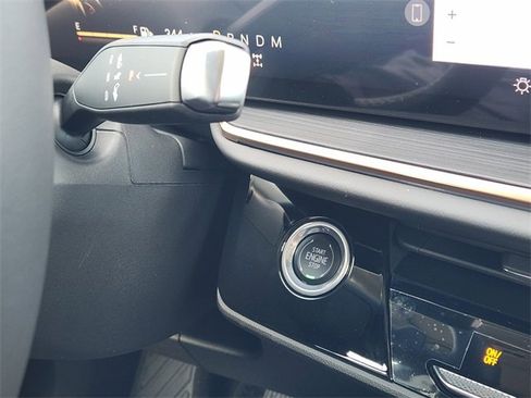 New 2026 Buick Envision Avenir image 16