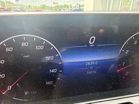 Used 2023 Mercedes-Benz C 300 4MATIC Sedan image 5