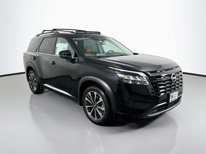 New 2026 Nissan Pathfinder Platinum