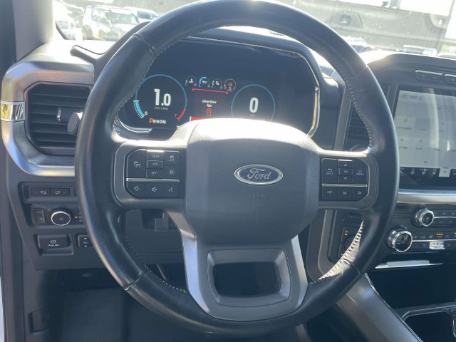 Used 2022 Ford F150 Lariat w/ Trailer Tow Package AWD/4WD image 21