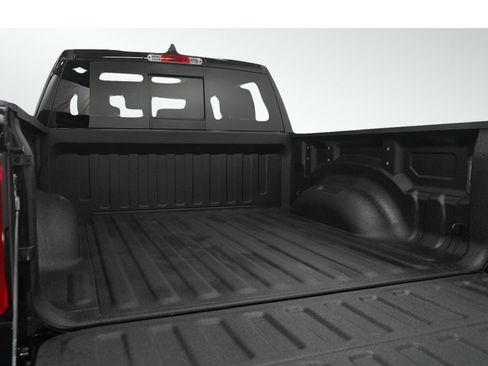 Used 2022 RAM 1500 Laramie AWD/4WD image 11
