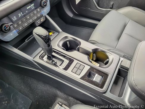 New 2026 Subaru Outback Touring XT AWD/4WD image 24