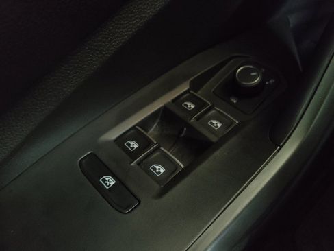 Used 2023 Volkswagen Jetta S FWD image 27