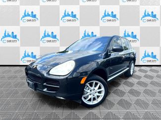 Used 2005 Porsche Cayenne S image 1
