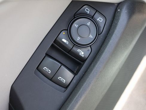 Used 2023 Chevrolet Camaro LT image 12