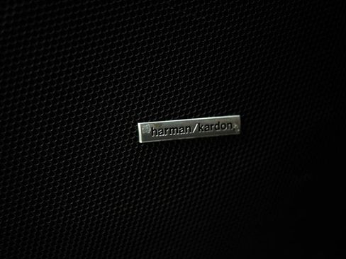 Used 2019 Subaru Forester Touring image 17