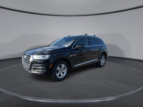 Used 2018 Audi Q7 2.0T Premium w/ Cold Weather Package AWD/4WD image 5