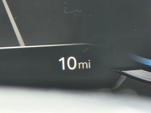 New 2026 Genesis G70 2.5T Prestige image 32