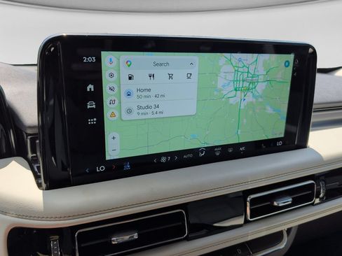 Used 2025 Lincoln Aviator AWD w/ Jet Appearance Package image 21
