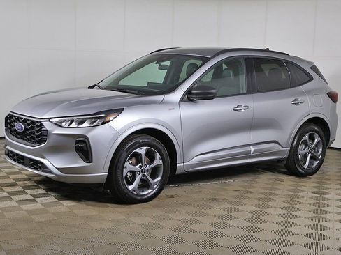 Used 2023 Ford Escape ST-Line w/ Tech Pack #1 image 9