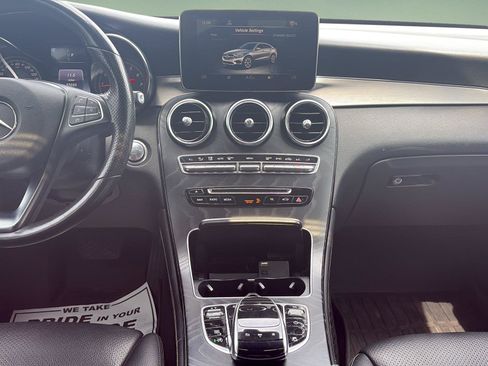 Used 2019 Mercedes-Benz GLC 300 4MATIC Coupe w/ Multimedia Package image 12