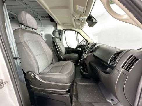 Used 2025 RAM ProMaster 2500 w/ Convenience Group FWD image 25