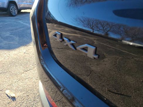 New 2024 Jeep Compass Trailhawk w/ Sun and Sound Group image 15