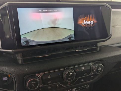 New 2026 Jeep Gladiator Sport image 26