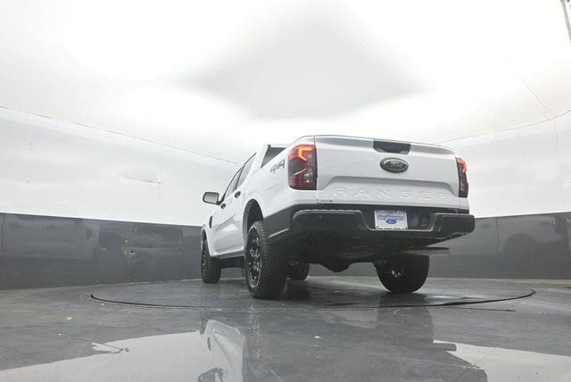 New 2026 Ford Ranger XLT w/ Black Appearance Package AWD/4WD image 38