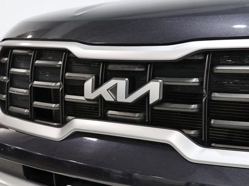 Used 2025 Kia Telluride S AWD/4WD image 12