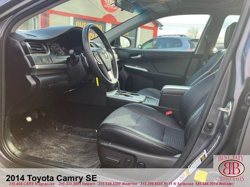 Used 2014 Toyota Camry SE FWD image 10