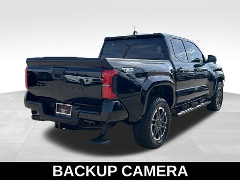 Used 2025 Toyota Tacoma TRD Sport image 5
