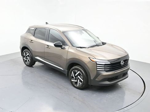Used 2026 Nissan Kicks SV FWD image 17