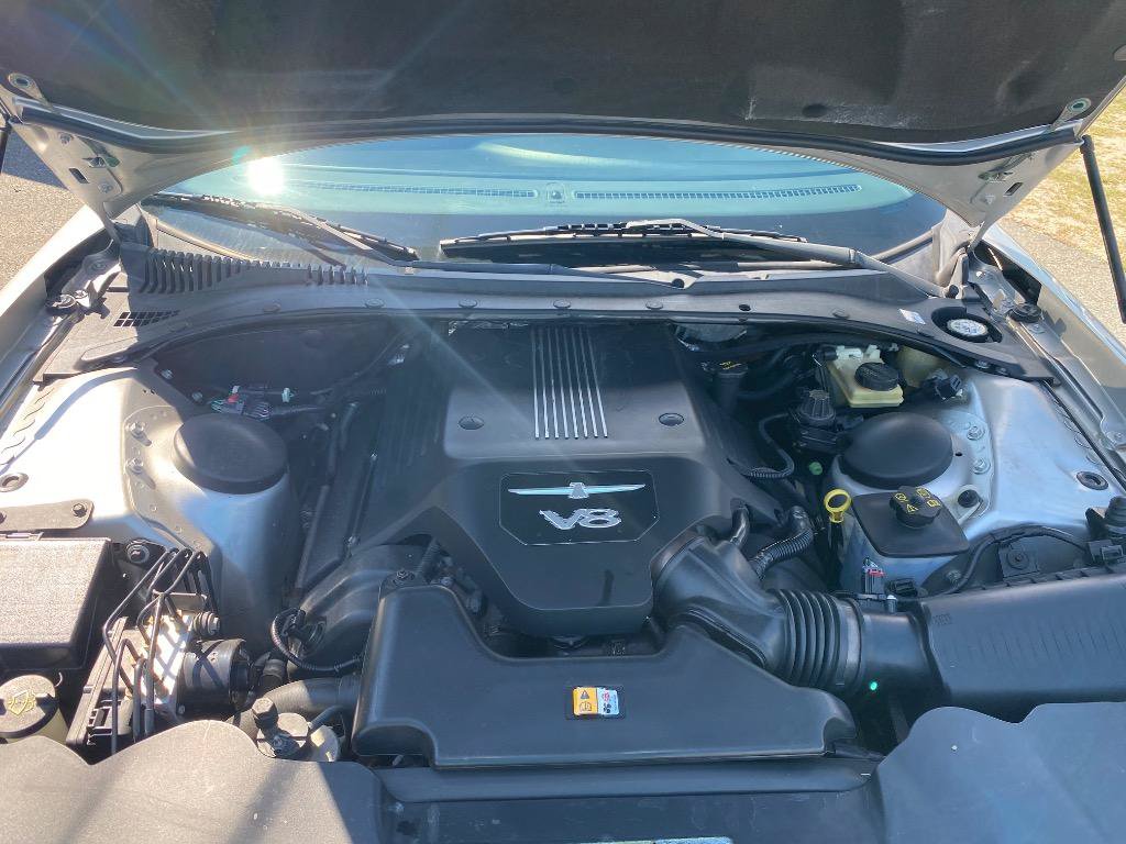 Used 2004 Ford Thunderbird RWD image 27
