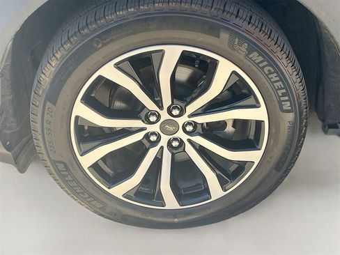 Used 2022 Ford Explorer ST-Line image 33