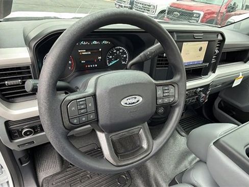 New 2026 Ford F250 XL w/ XL Chrome Package image 26