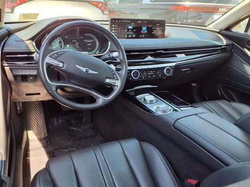Used 2023 Genesis G80 2.5T image 9