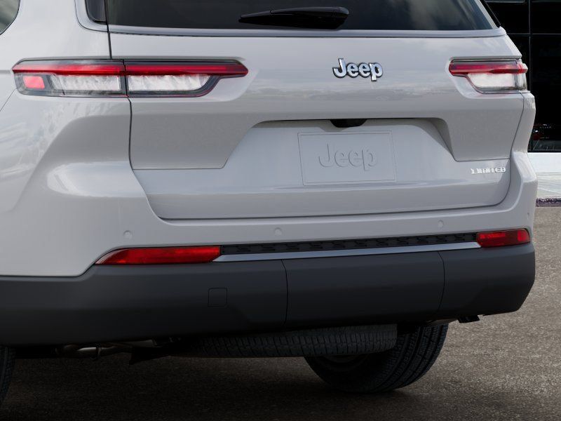 New 2026 Jeep Grand Cherokee L Limited w/ Limited Altitude Package RWD image 13