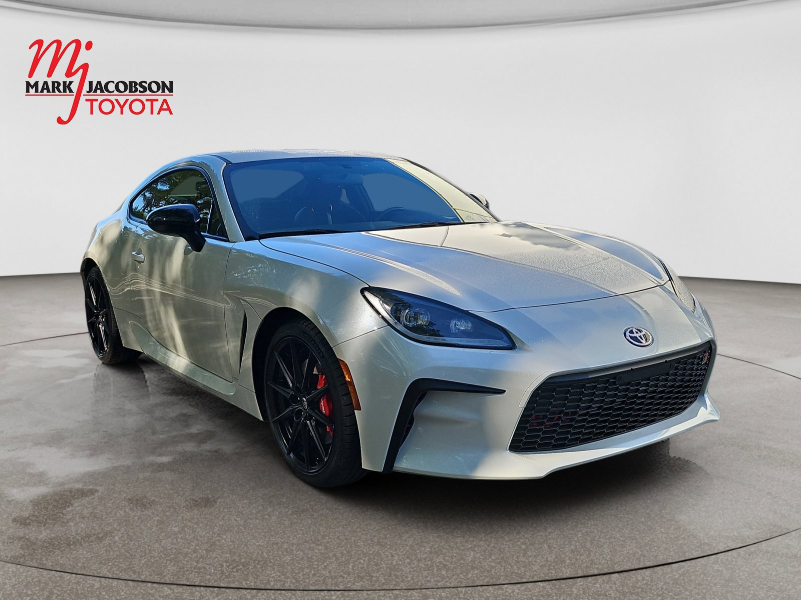 Used 2025 Toyota GR86 Premium w/ Performance Package RWD image 6