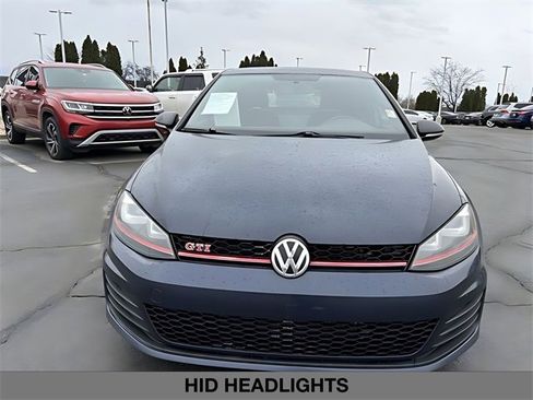 Used 2017 Volkswagen GTI Sport image 8
