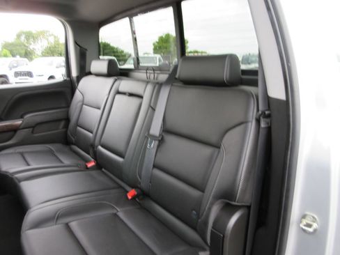 Used 2018 GMC Sierra 1500 SLT AWD/4WD image 23