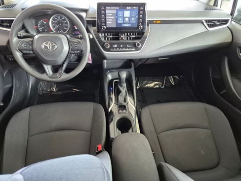 Used 2020 Toyota Corolla LE FWD image 15